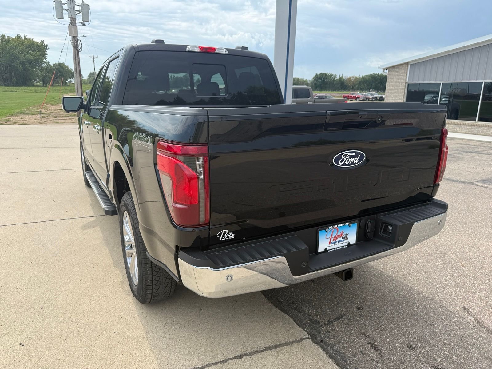 New 2026 Black Metallic Ford XLT image 5