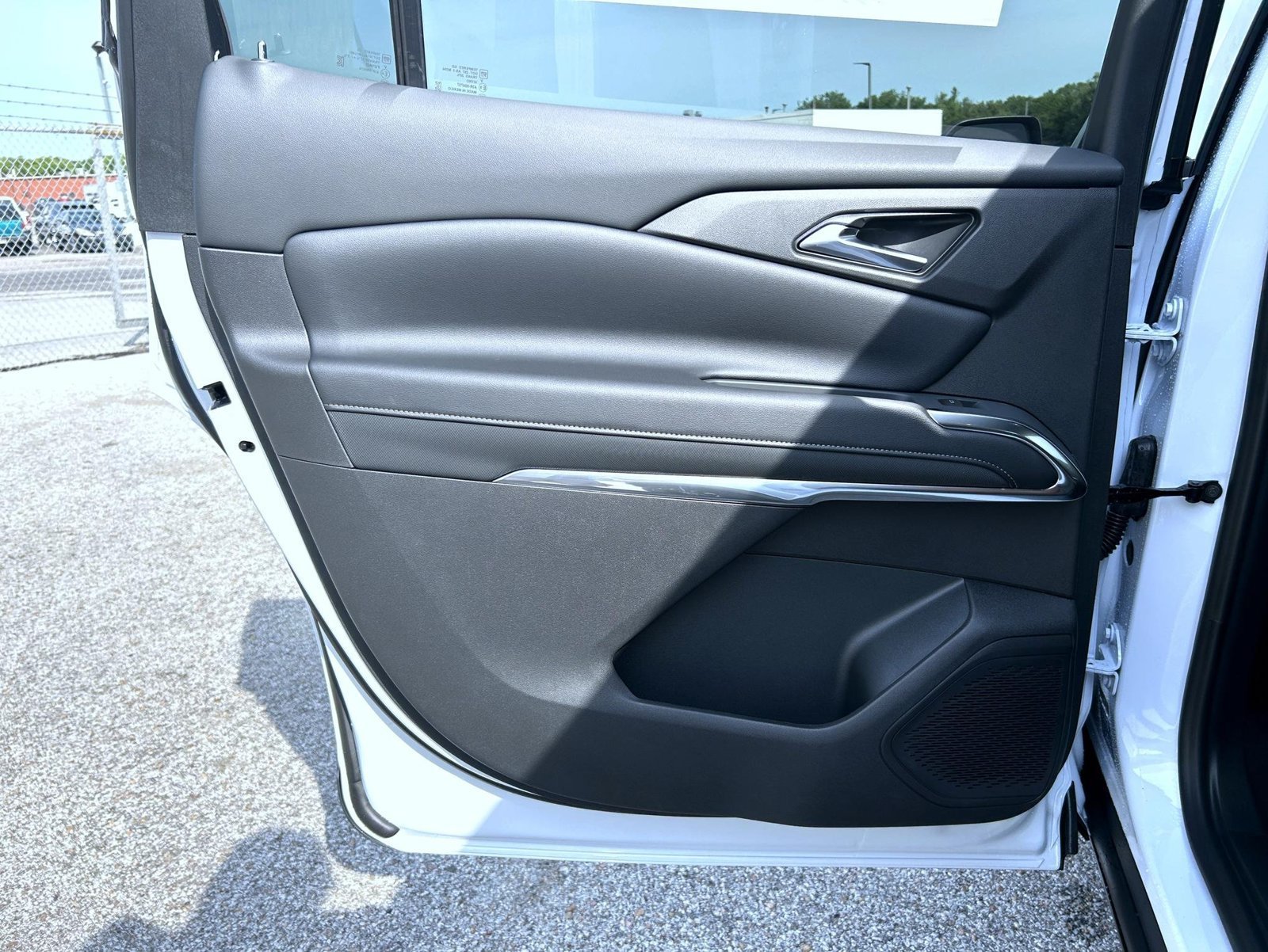 2027 Chevrolet Traverse Z71 - Photo 17