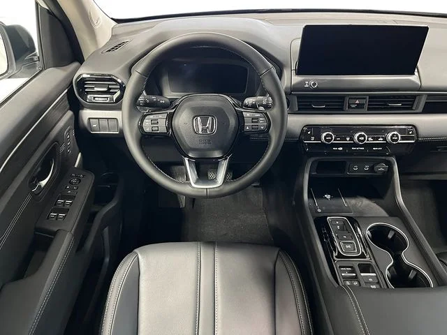 New 2026 Sonic Gray Pearl Honda Touring image 26