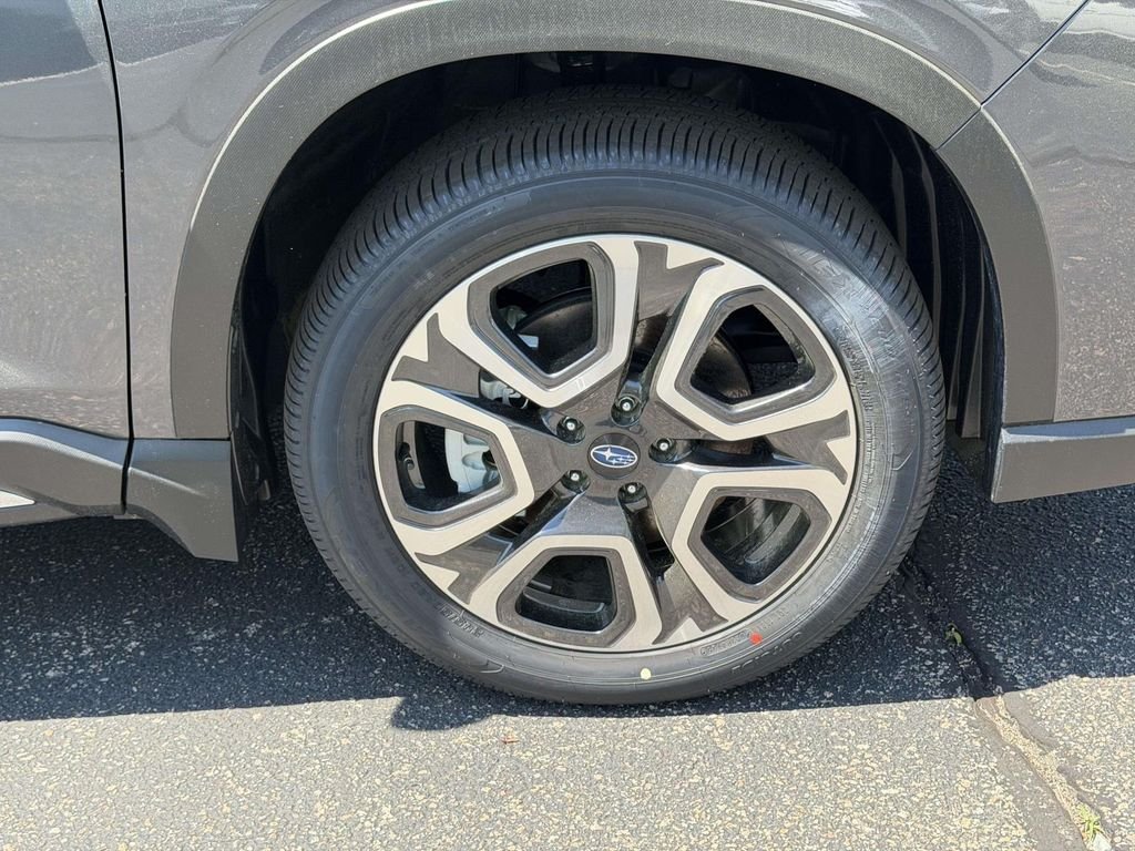 New 2026 MAGNETITE GRAY METALLIC Subaru Touring 7-Passenger image 7