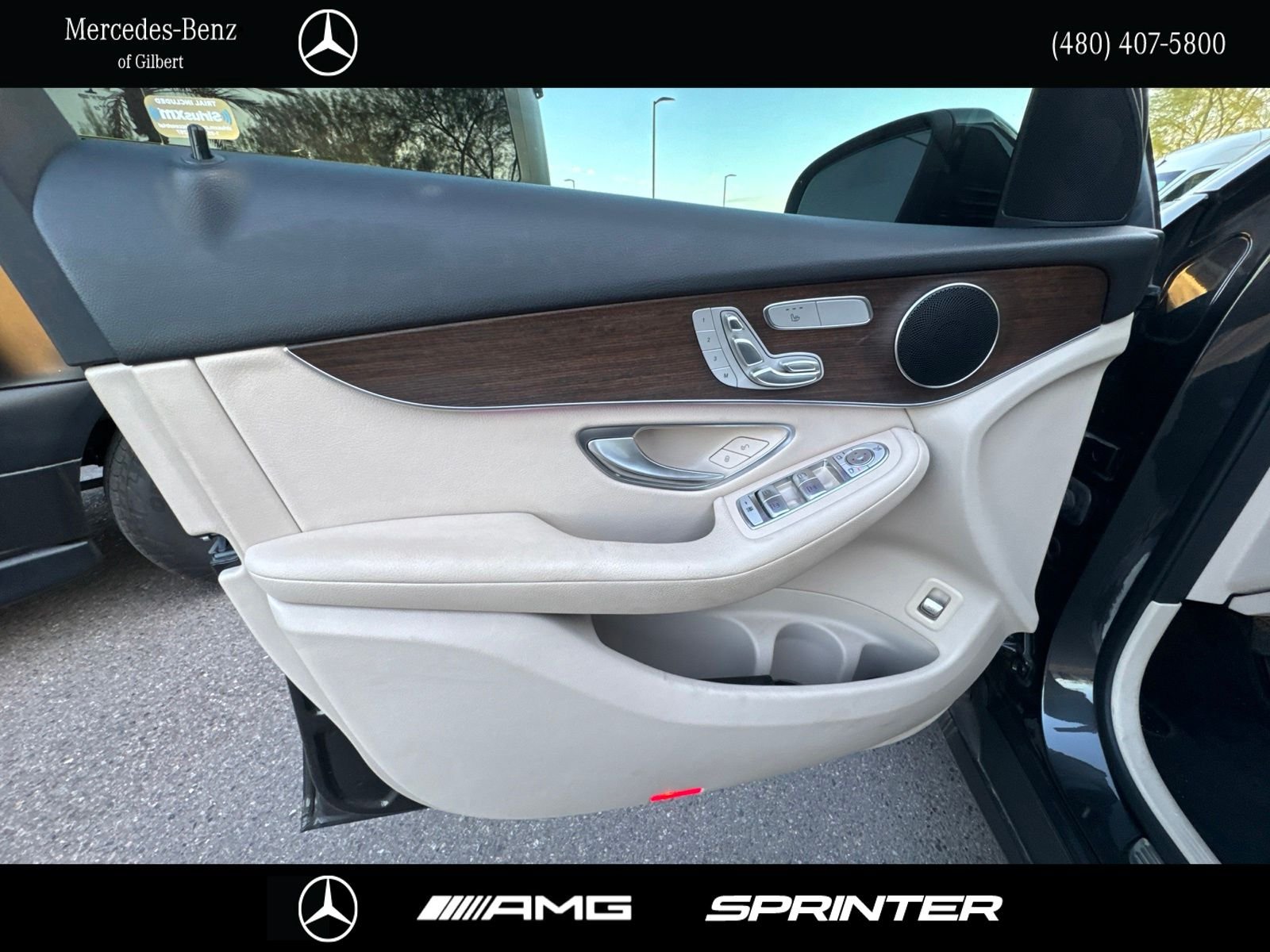Certified Used 2022  Mercedes-Benz GLC 300 image 12