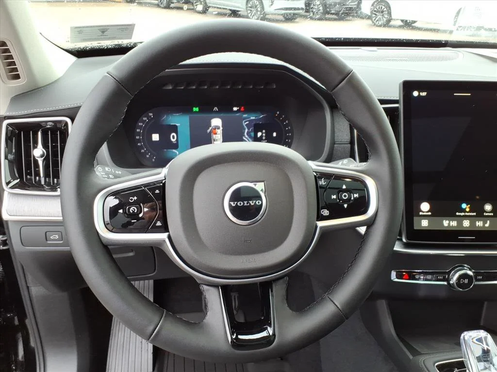 2026 Volvo XC90 Ultra - Photo 14