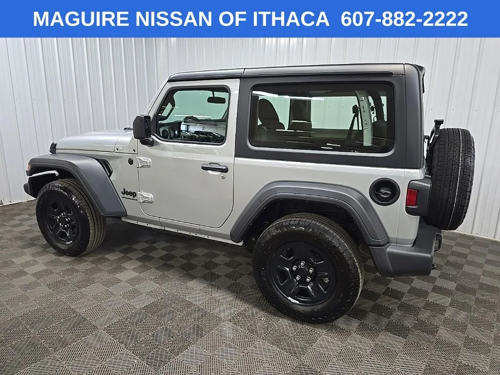 Used 2024 Silver Jeep Sport image 4