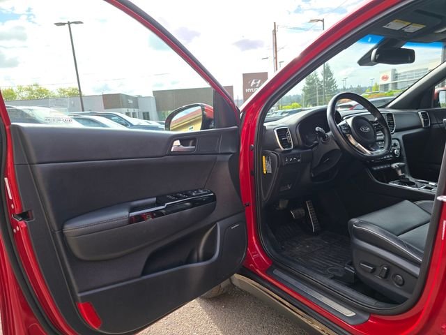 Used 2021 Hyper Red Kia SX image 19