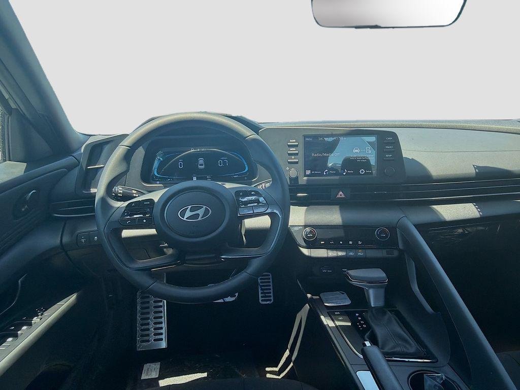 New 2026 Amazon Gray Hyundai SEL Sport image 15