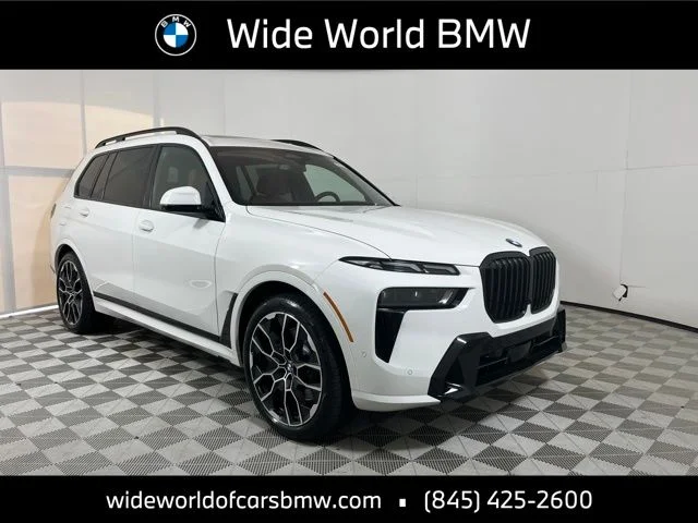 2026 BMW X7 xDrive40i's photo