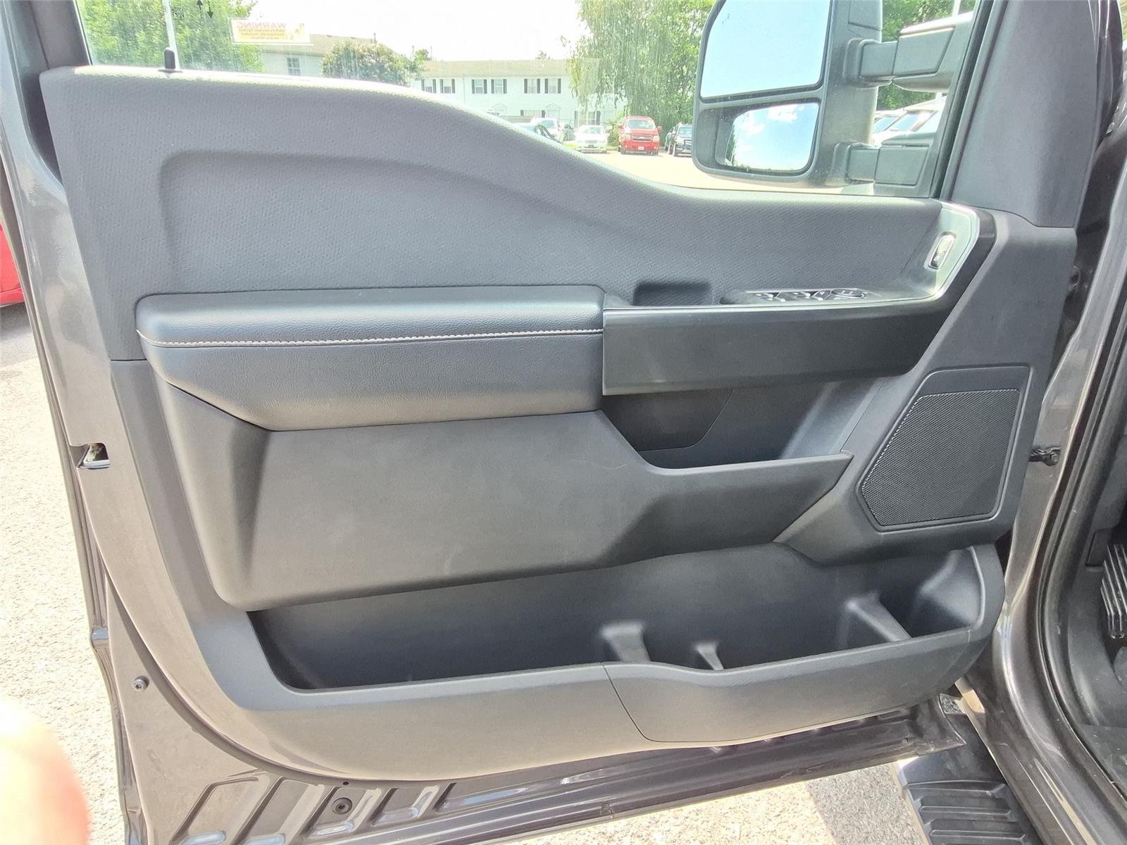 Used 2022 Carbonized Gray Metallic Ford XL image 14
