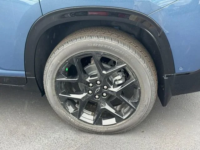 New 2026 Lakeshore Blue Metallic Chevrolet RS image 5