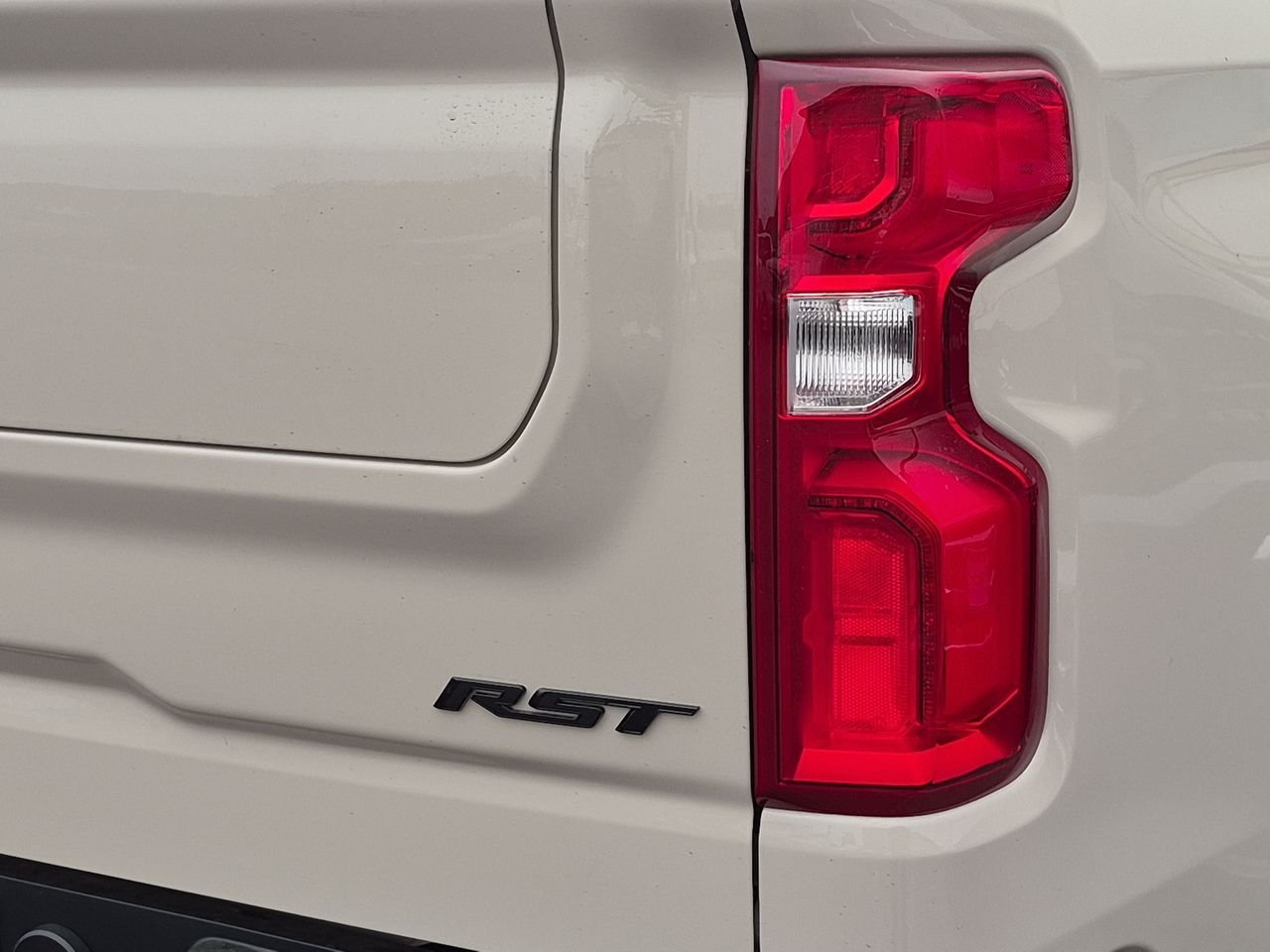 2026 Chevrolet Silverado 1500 RST - Photo 31