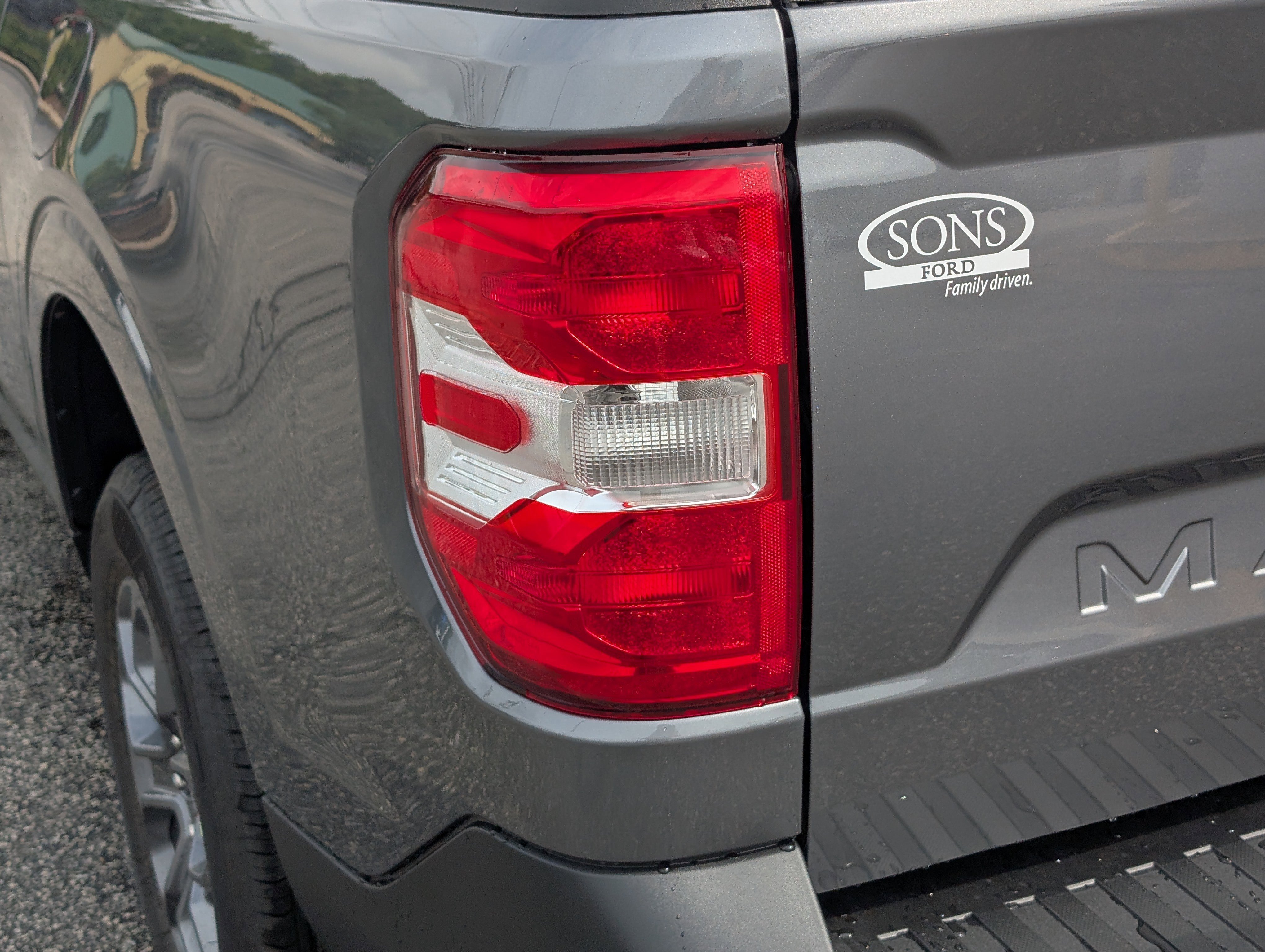 New 2026 Carbonized Gray Metallic FORD XLT image 12