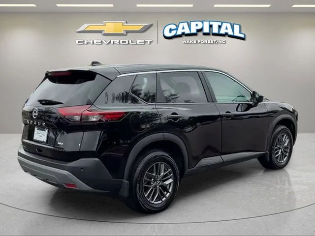 Used 2023 Black Nissan S image 5
