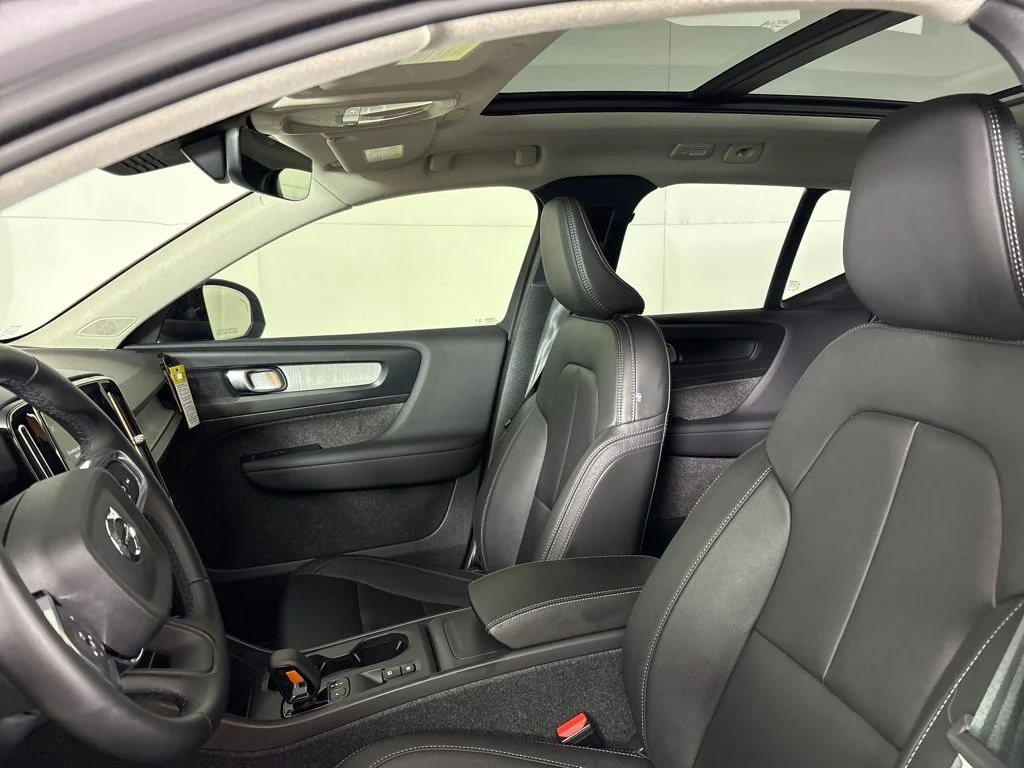 New 2026 Aurora Blue Volvo Core image 18