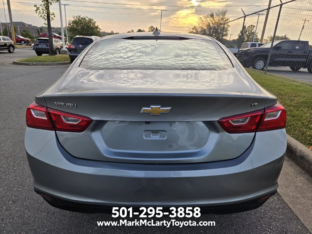 Used 2023 Gray Chevrolet LT image 4