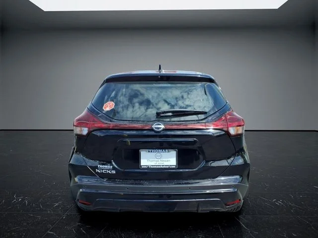 Used 2025 Black Nissan S image 4
