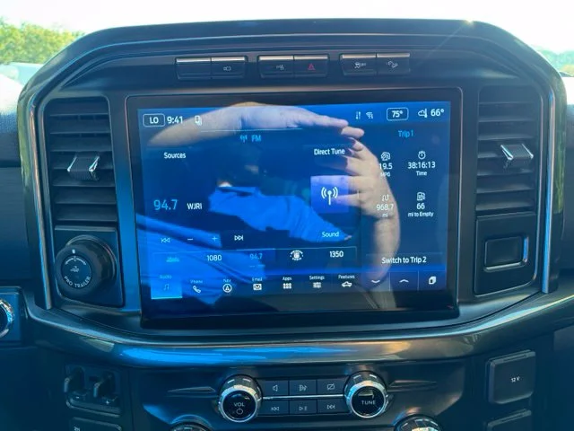 Used 2022 Black Ford XLT image 31