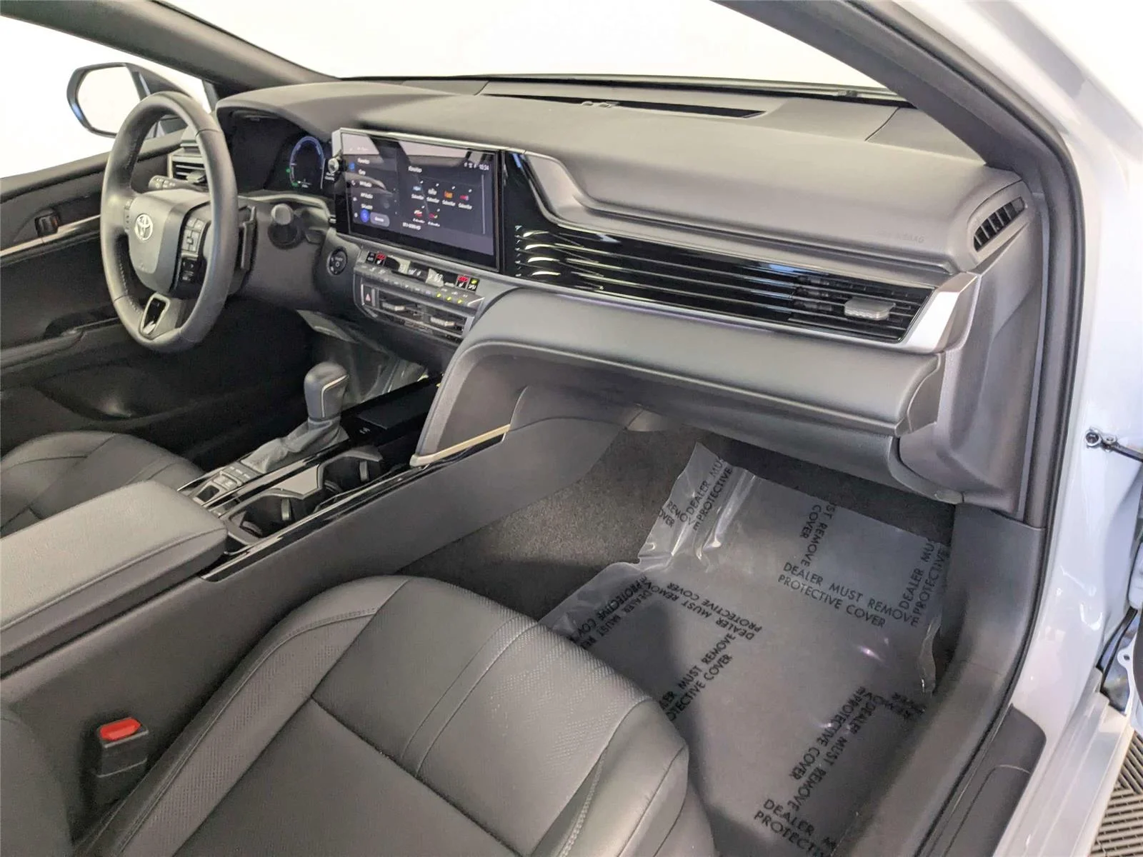 2025 Toyota Camry XSE - Photo 30