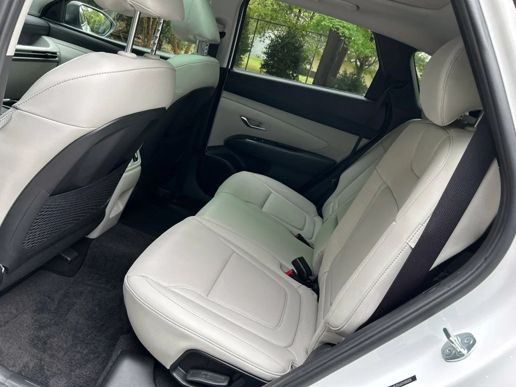 Used 2025 White Hyundai Limited image 28