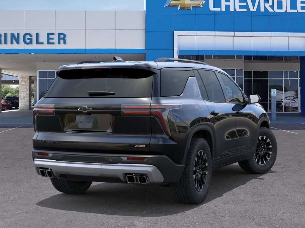 New 2026 Mosaic Black Metallic Chevrolet Z71 image 4