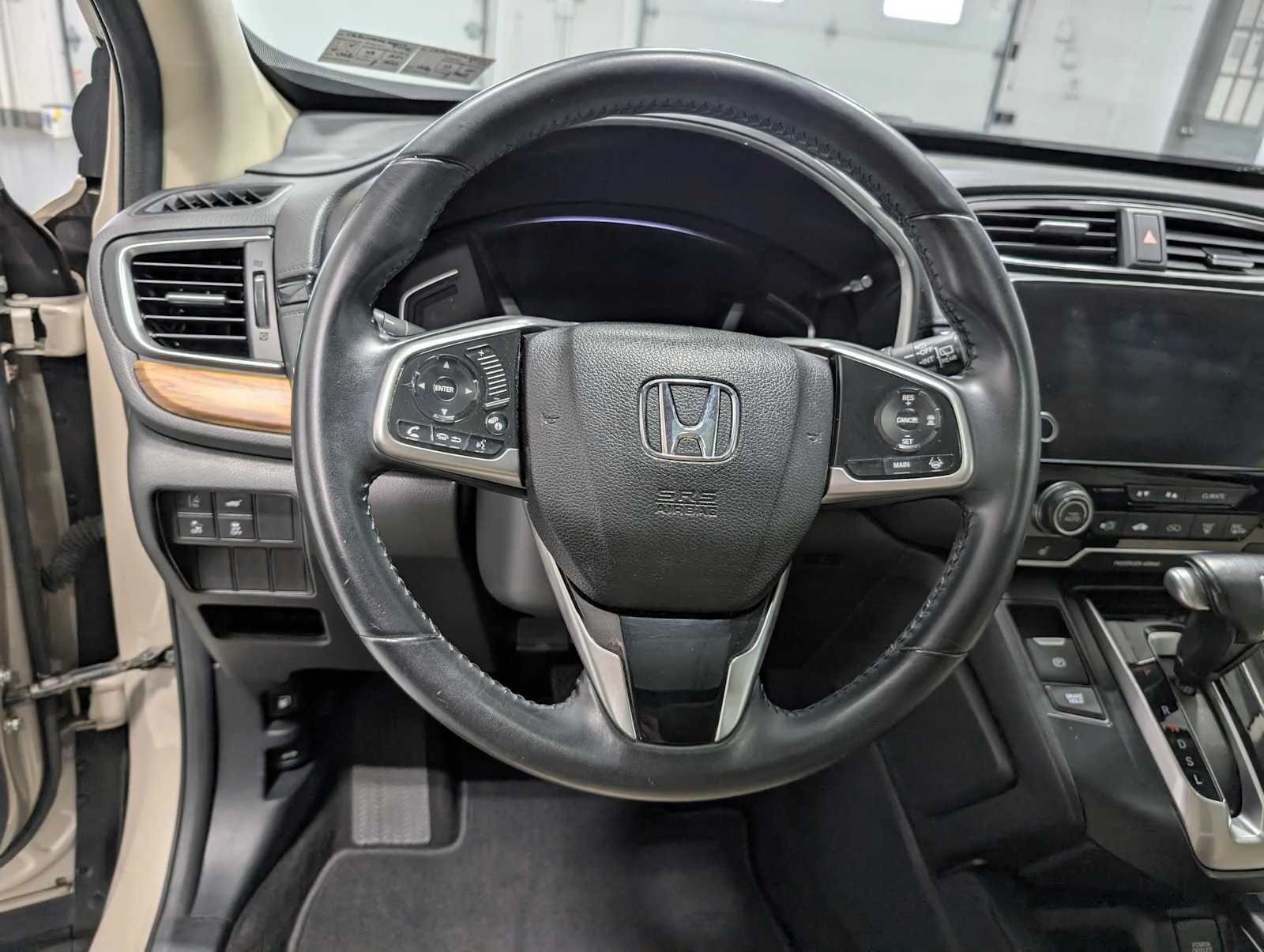 Used 2017 Sandstorm Metallic Honda EX-L image 38