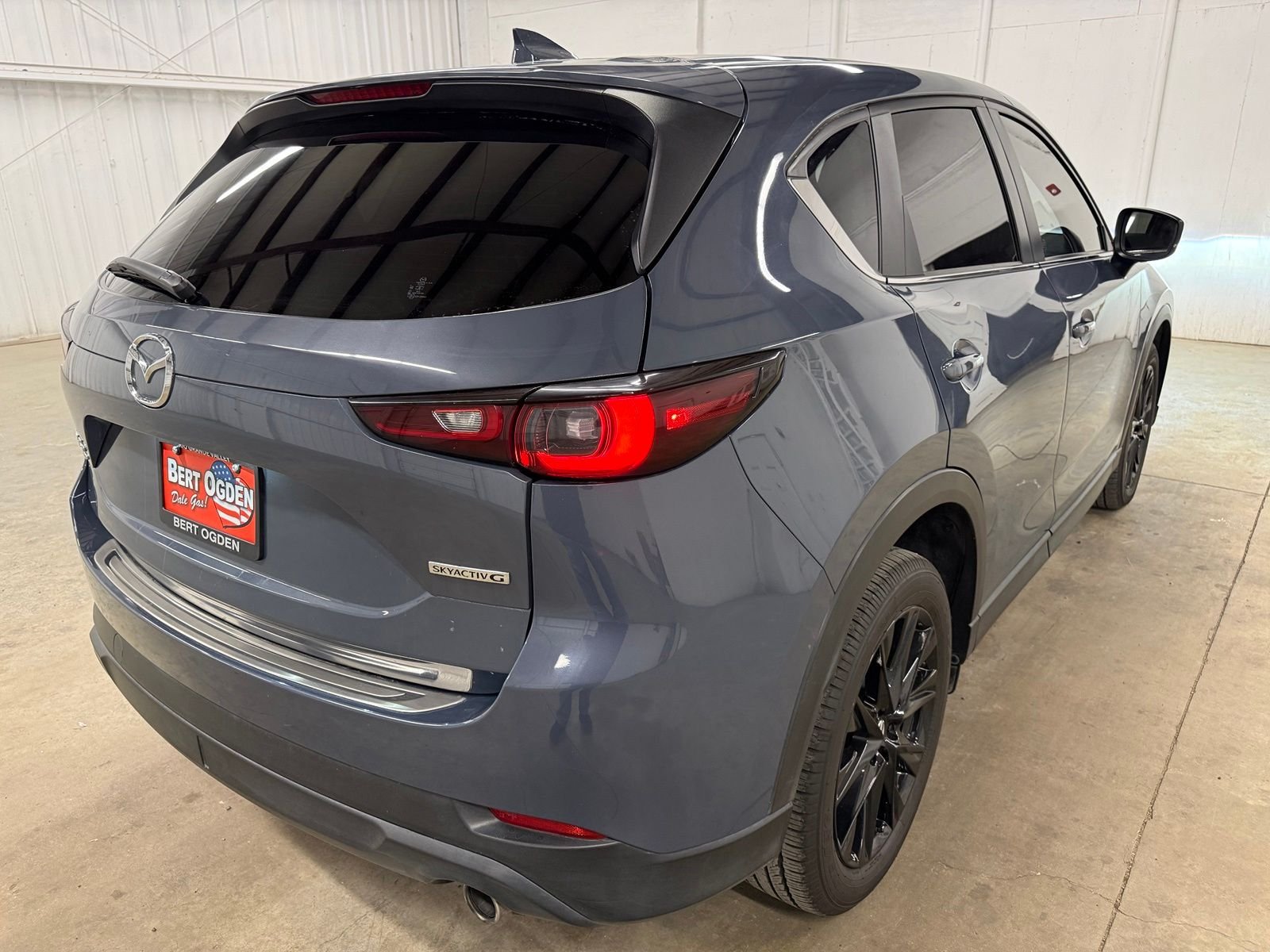 Used 2023 Gray Mazda 2.5 S Carbon Edition image 6