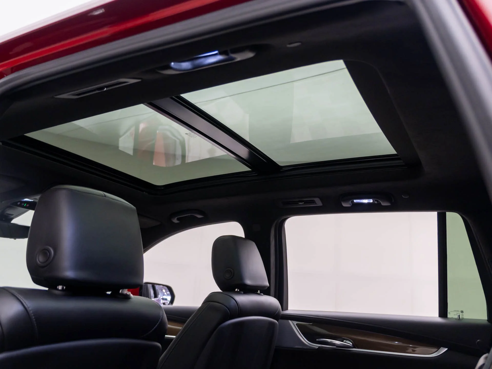 Used 2025 Red Cadillac Premium Luxury image 18