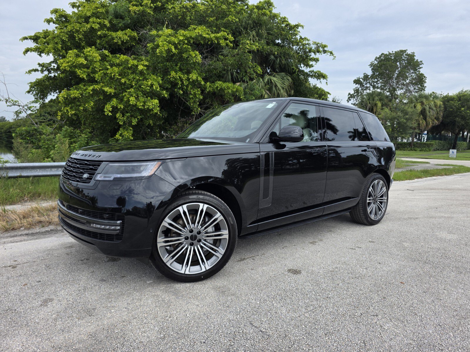 2026 Land Rover Range Rover