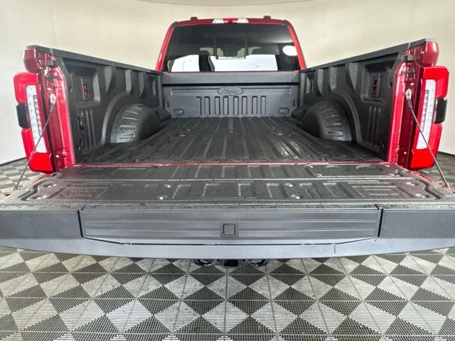 New 2026 Ruby Red Metallic Tinted Clearcoat Ford Platinum image 19
