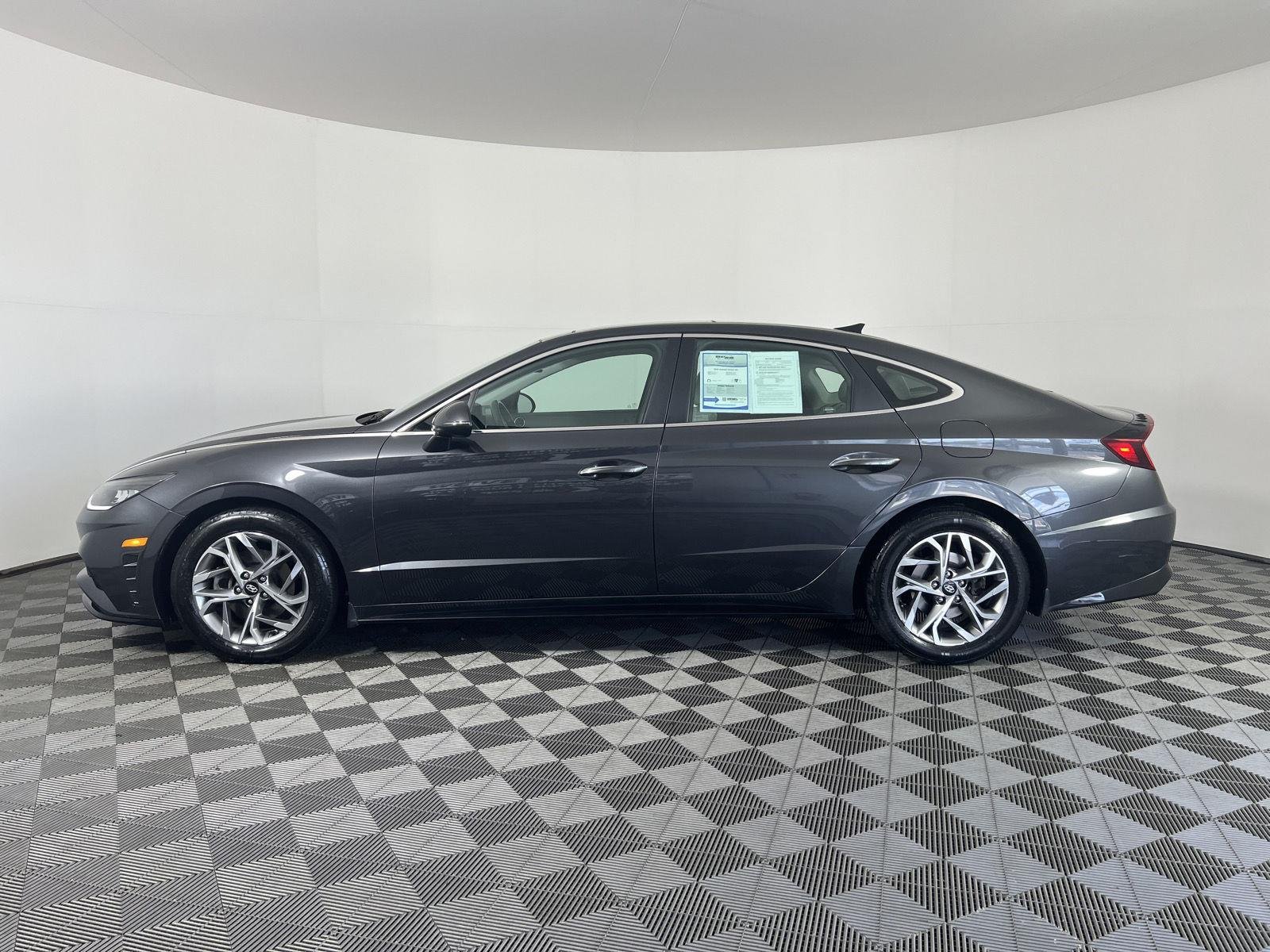 Used 2020 Portofino Gray Hyundai SEL image 6