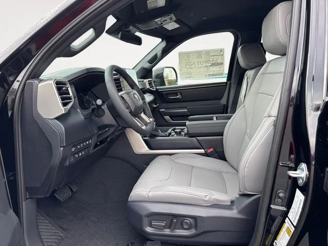2026 Toyota Tundra SR5 - Photo 9