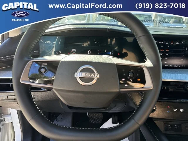 Used 2025 White Nissan SL image 25