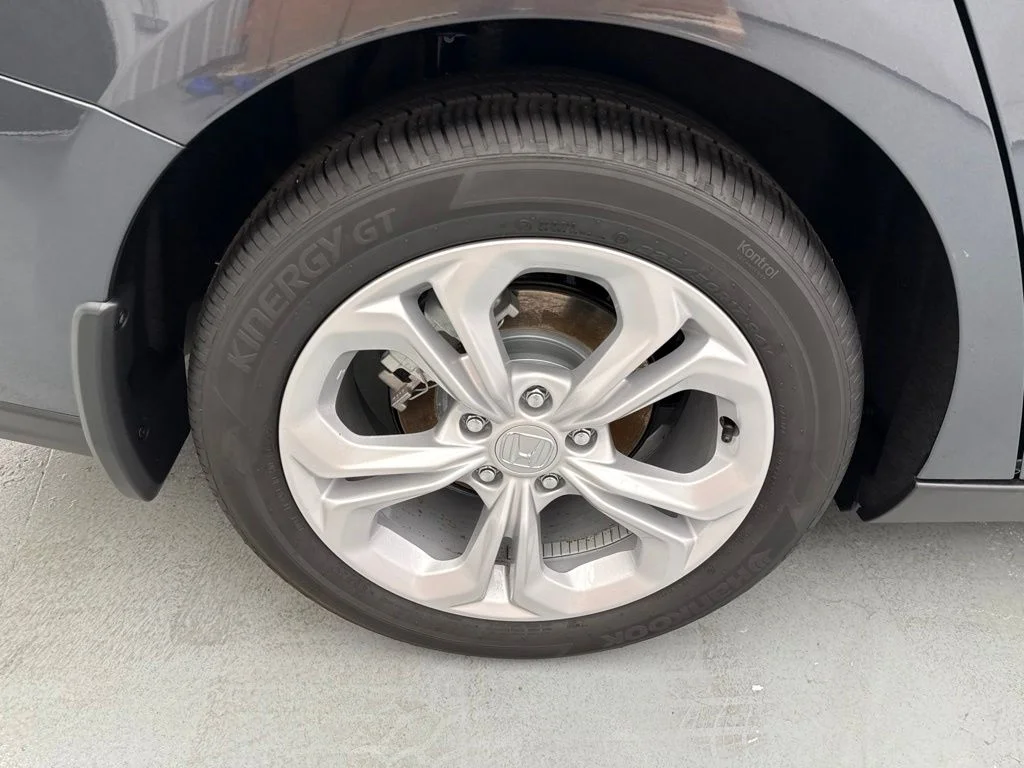 New 2026 Meteorite Gray Metallic Honda LX image 11