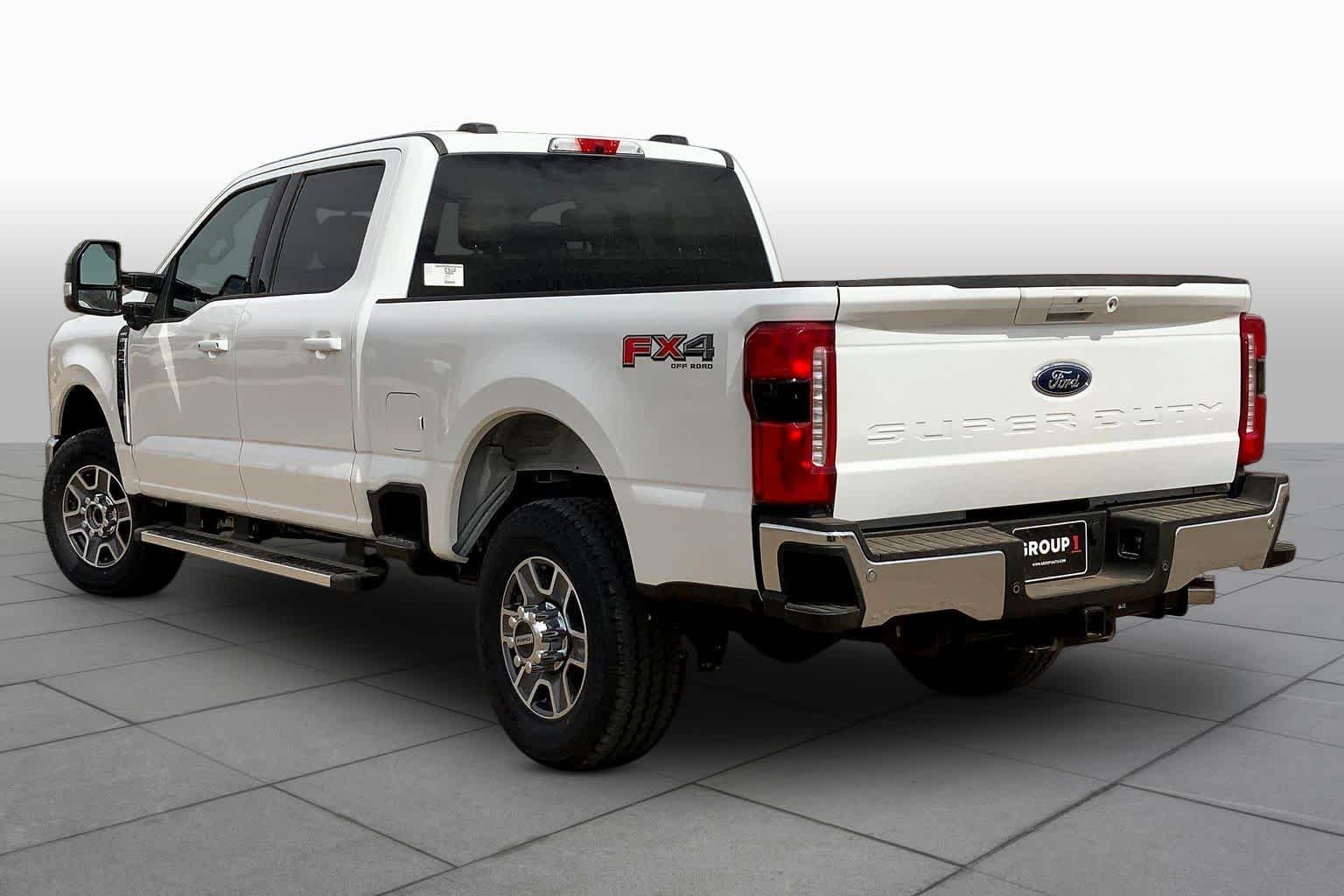 New 2026 Star White Metallic Tri-Coat Ford F-250® Lariat® image 12
