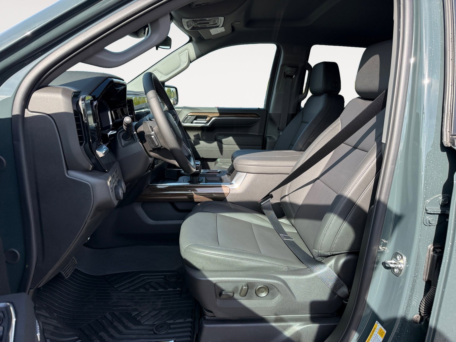 New 2026 Cypress Gray Chevrolet LT Trail Boss image 10