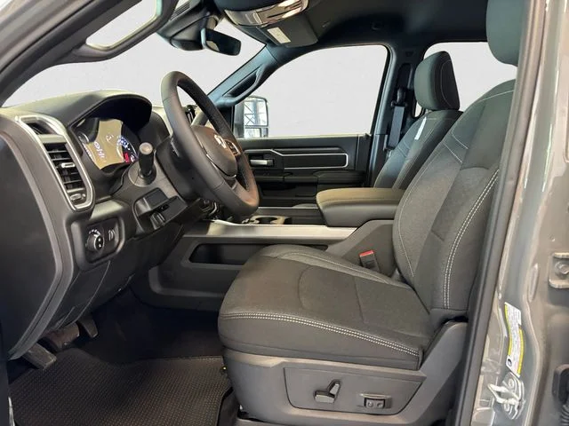 New 2026 Ceramic Gray Ram BIG HORN CREW CAB 4X4 6