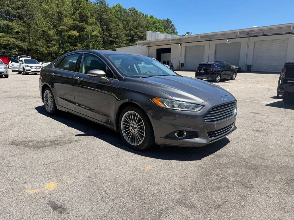 2015 Ford Fusion SE FWD's photo