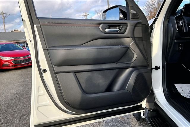 New 2026 Nissan Armada SL 4D Sport Utility