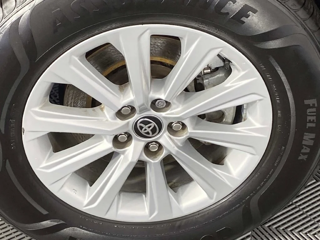 Used 2025 Red Toyota XLE image 29