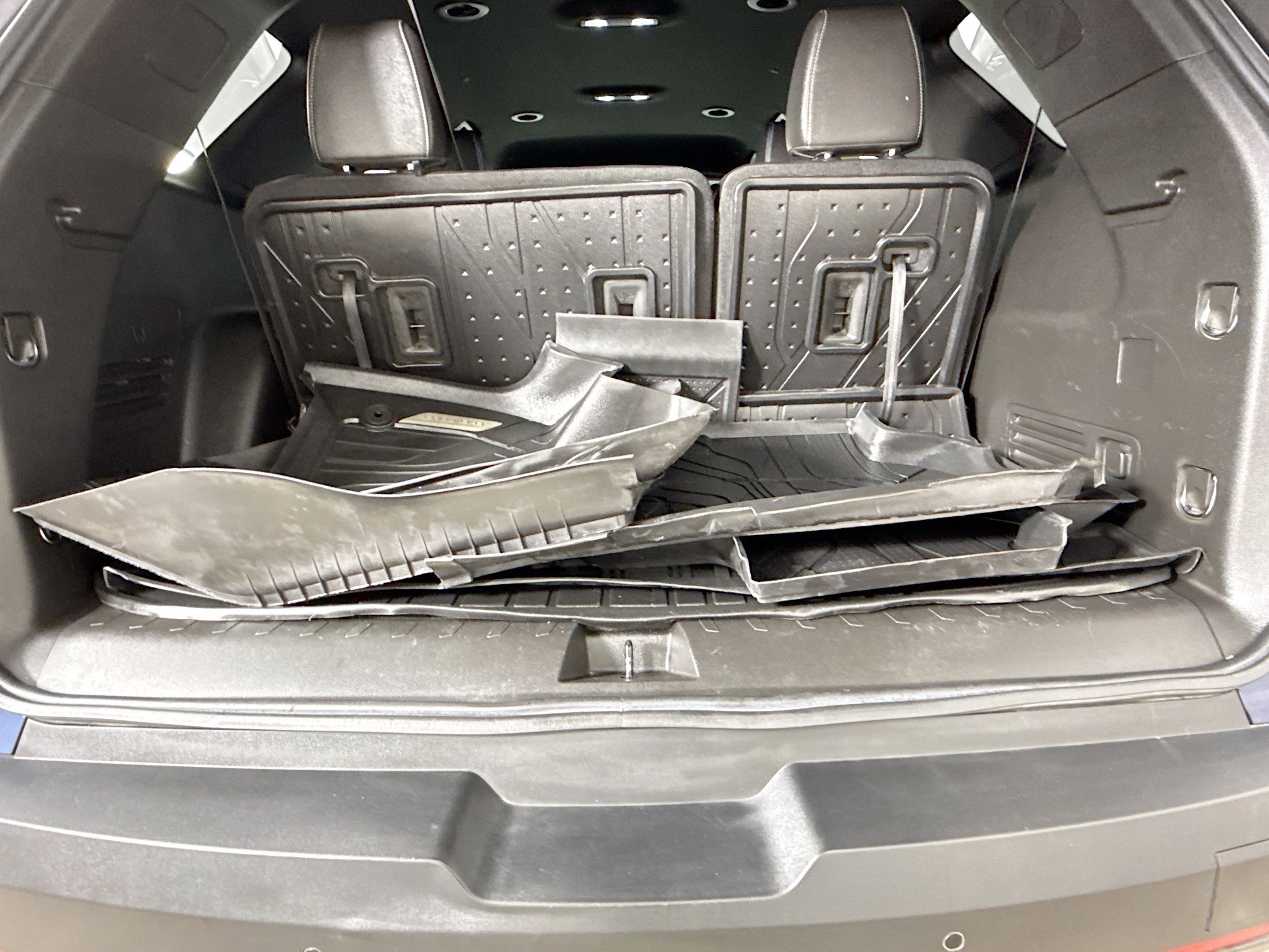 Used 2023 Northsky Blue Metallic Chevrolet LT Leather image 28