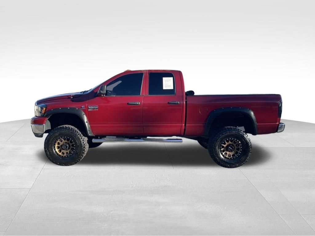 2008 Dodge Ram SLT photo 2