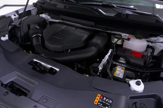 New 2026 Summit White Chevrolet LT image 39