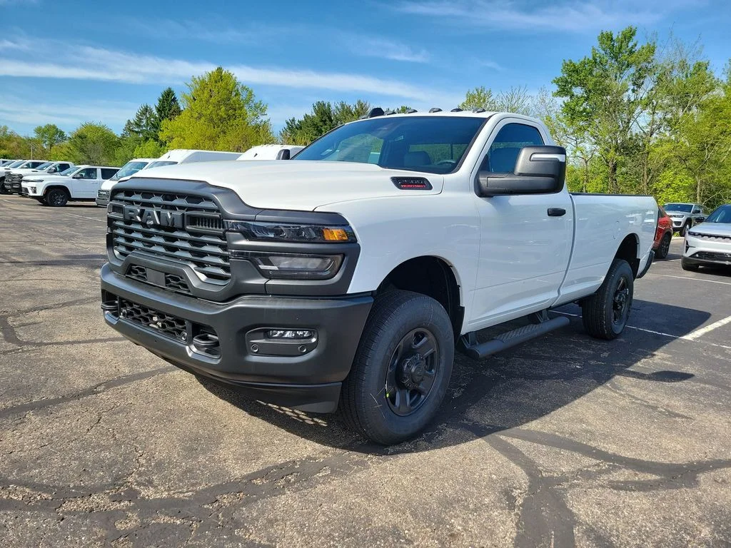 New 2026 Bright White Clear-Coat Exterior Paint RAM Tradesman image 3