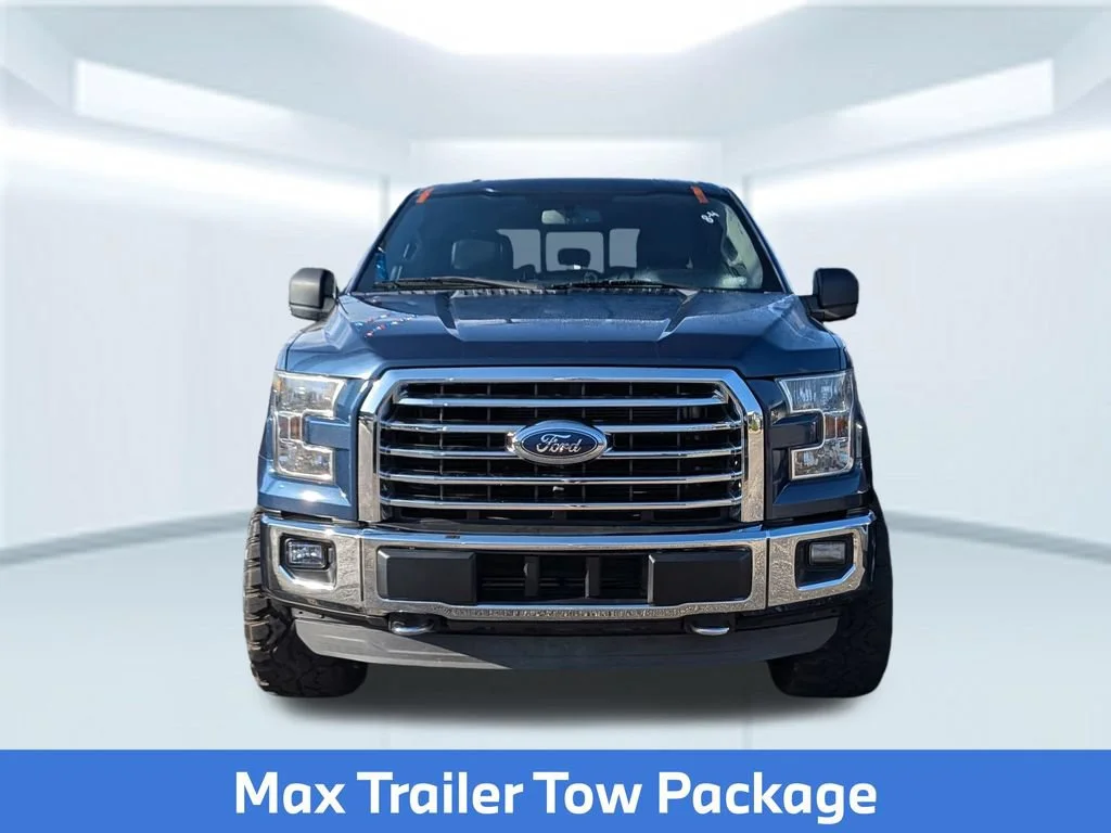 Used 2017 Blue Ford XL image 6