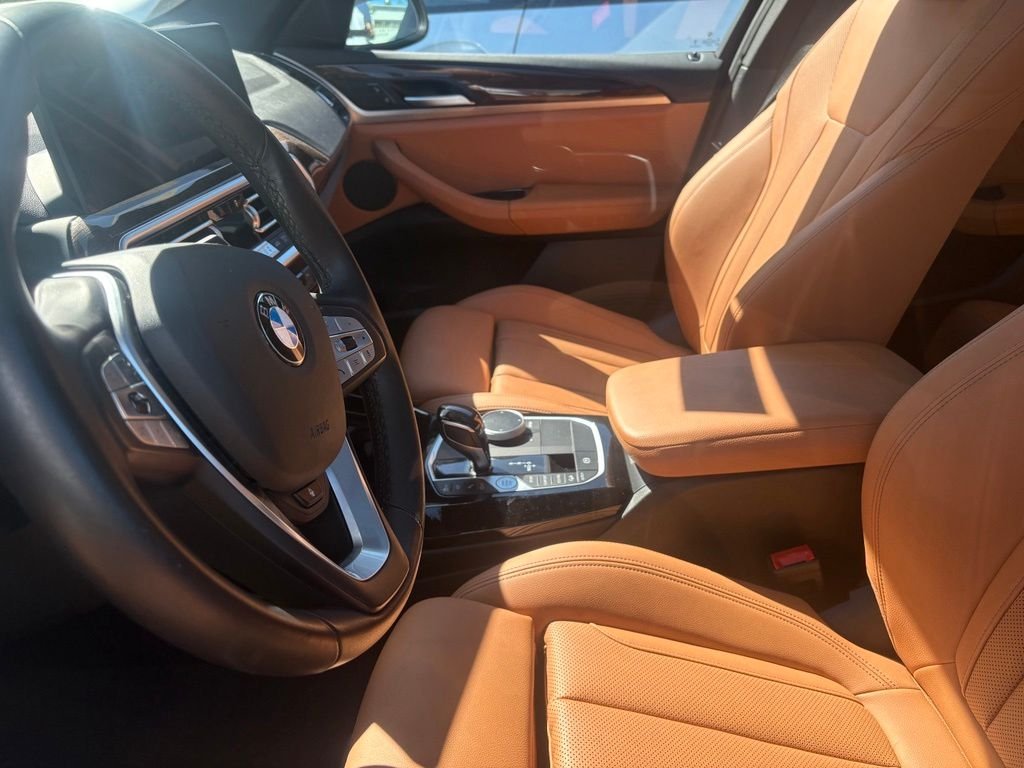 Used 2024 Phytonic Blue Metallic BMW xDrive30i image 7