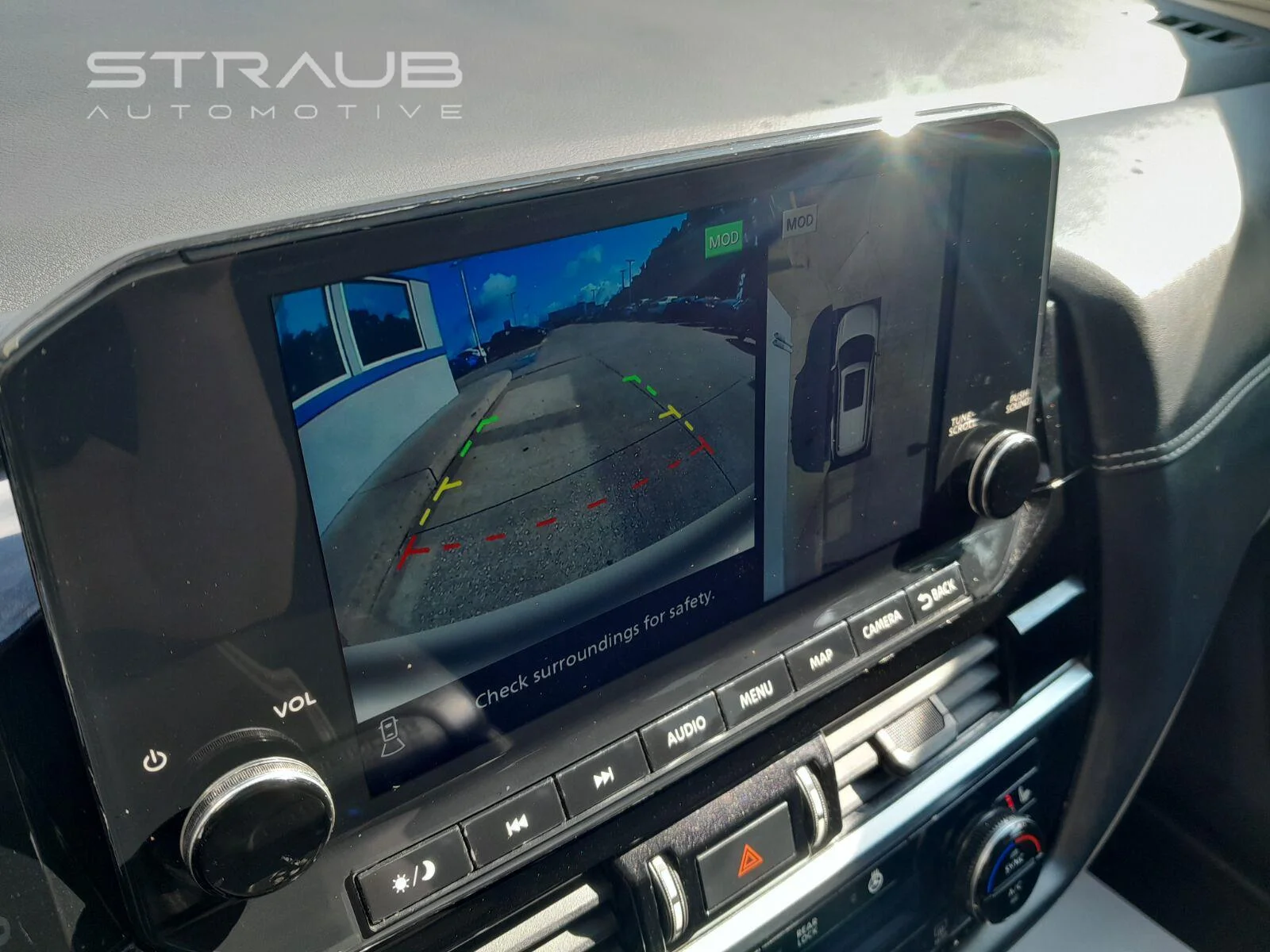 Used 2022 Scarlet Ember Tintcoat Nissan Platinum image 22