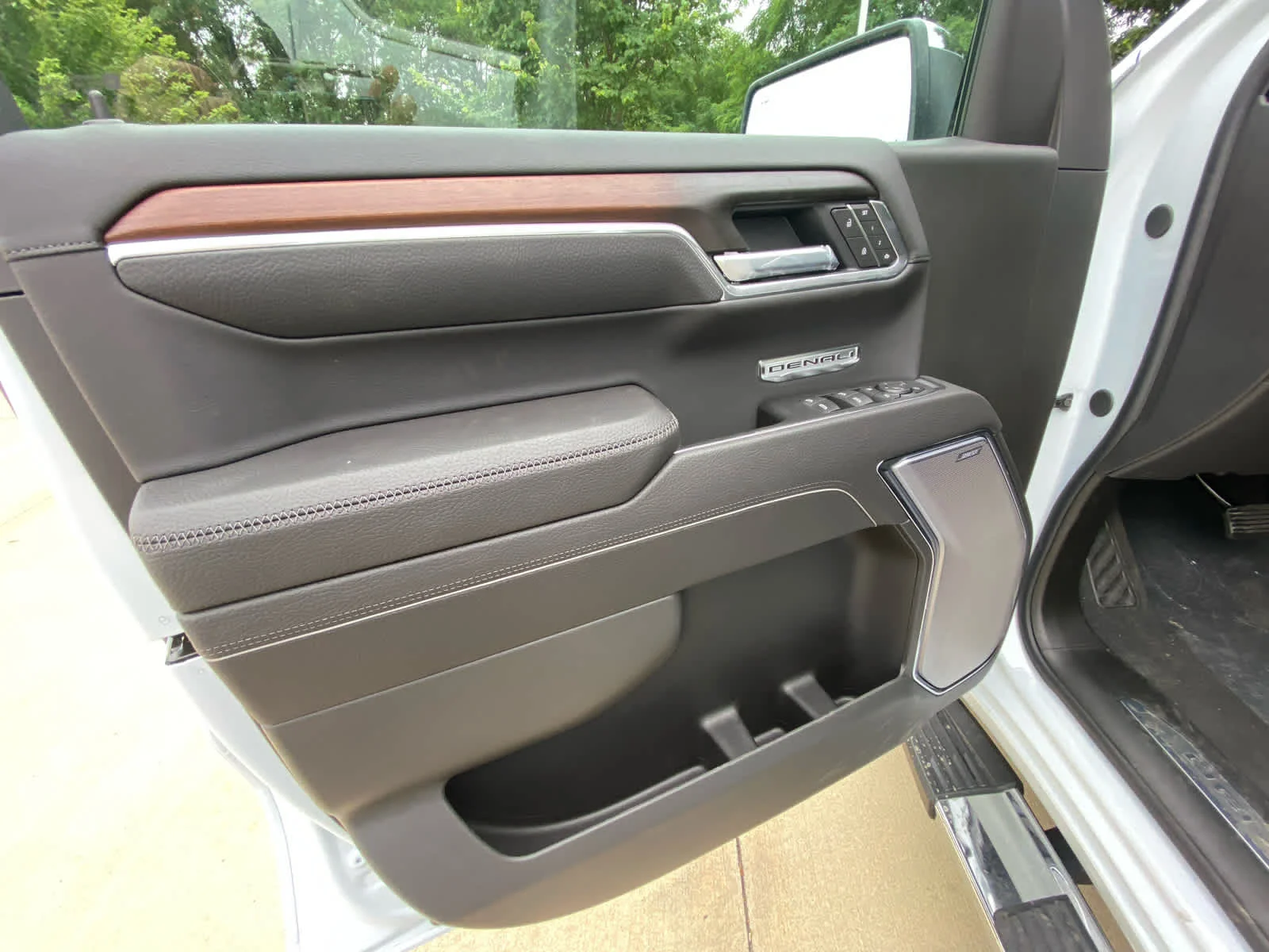 New 2026 Glacier White Tricoat GMC Denali image 6