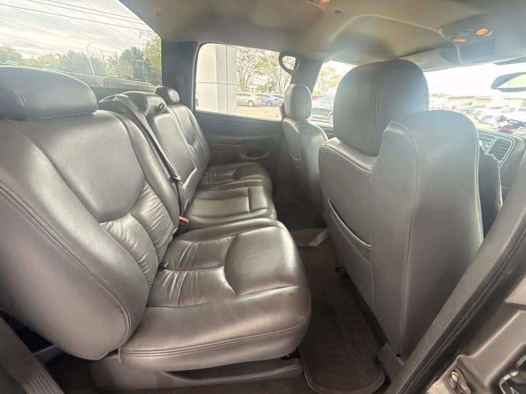 Used 2007 Graystone Metallic Chevrolet LT image 26