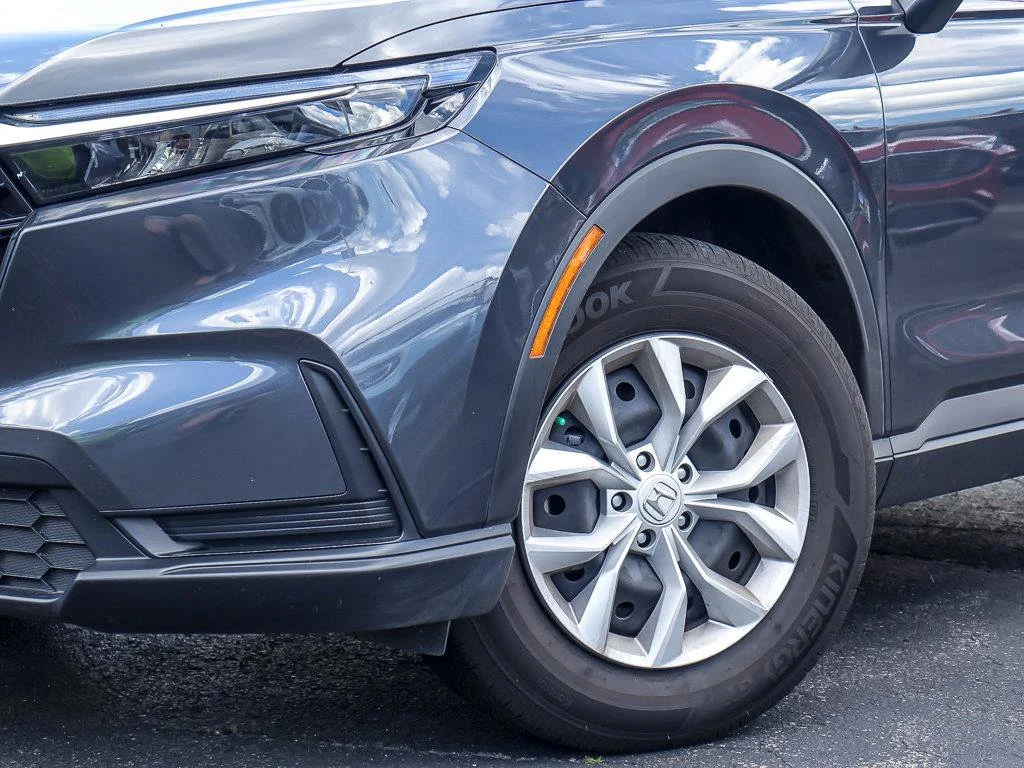Used 2025 Gray Metallic Honda LX image 3