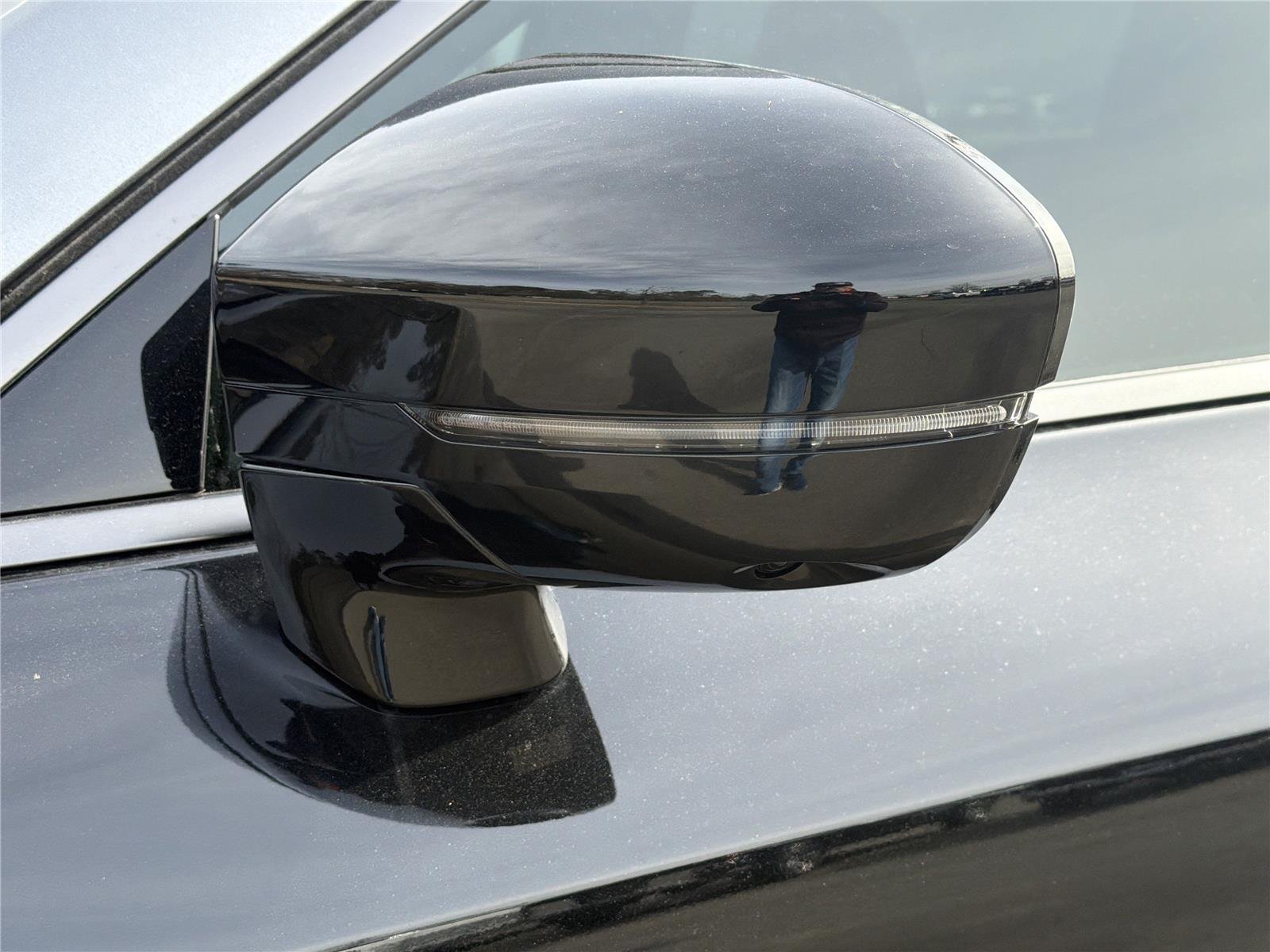 New 2026 2T MNRL BLK INFINITI Autograph AWD image 34