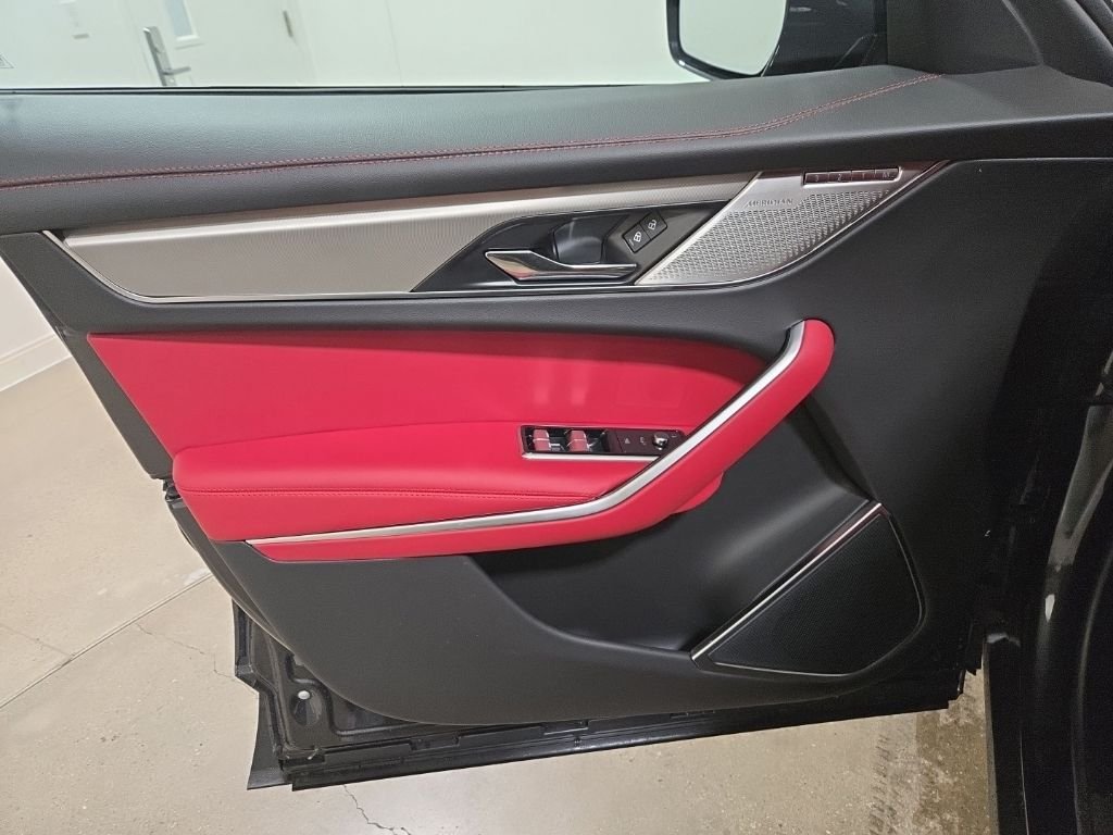2026 Jaguar F-Pace R-Dynamic S - Photo 20