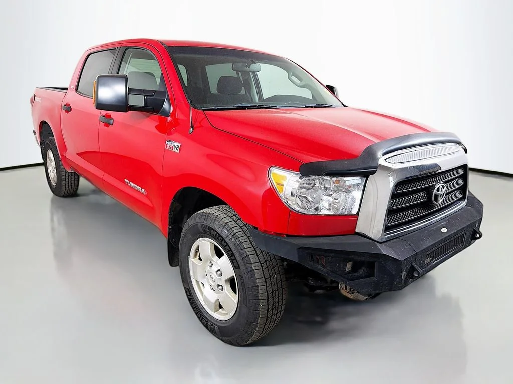 Used 2009 Red Toyota SR5 image 4